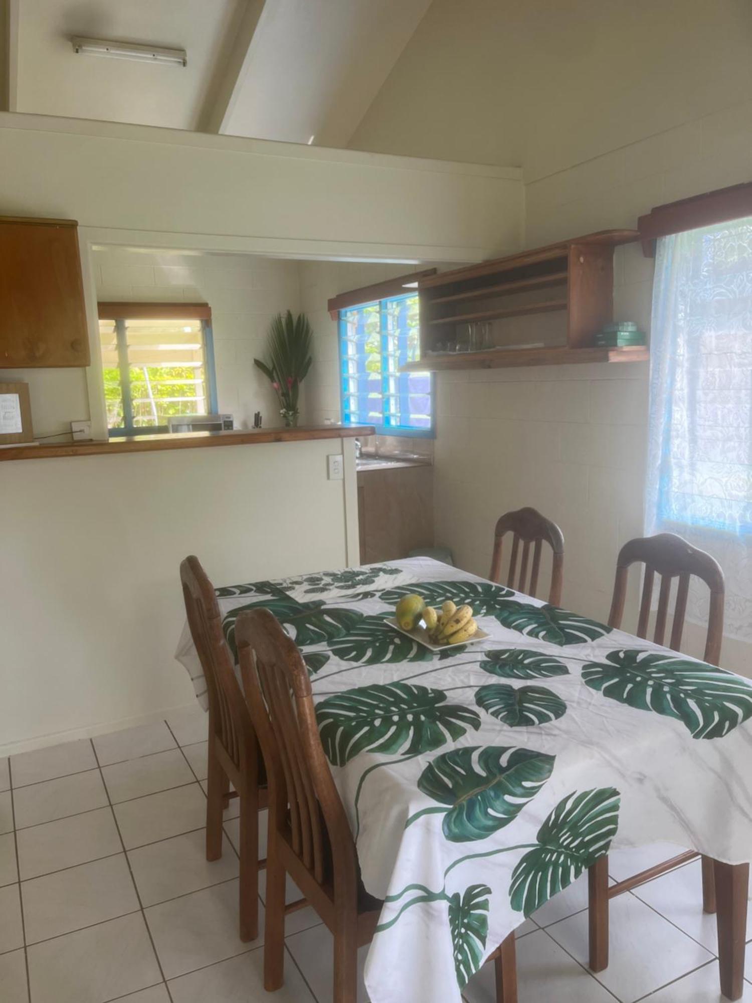 Sharnytas Guesthouse Air Conditioned 아바루아 외부 사진